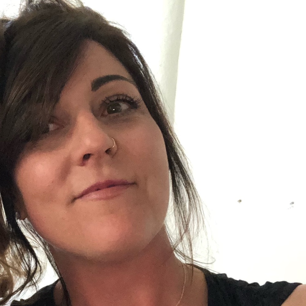 Meet your Posher, Venessa